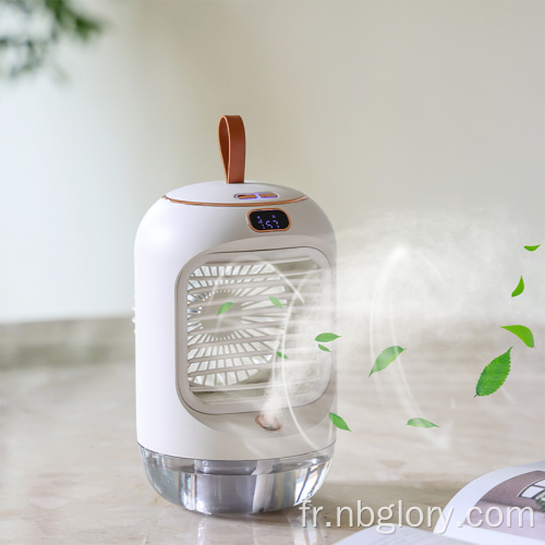 Vendre en gros Amazon Hot Selling Rechargeable Mini ventilateur de pulvérisation USB portable Fablier d'air brume cool avec affichage numérique avec lumière chaude